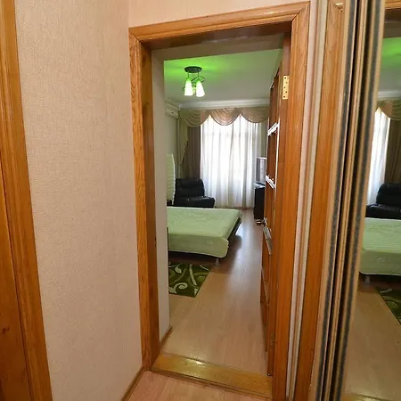 Apartments In The City Center On Sobornaya Street Mykolaiv Room photo