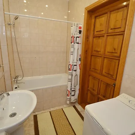 Apartments In The City Center On Sobornaya Street Mykolaiv Room photo
